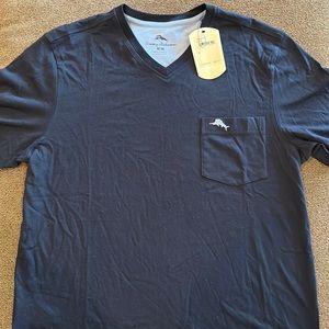 Tommy Bahama Men’s Logo Short Sleeve V-Neck T-Shirt with Pocket Black Medium NWT